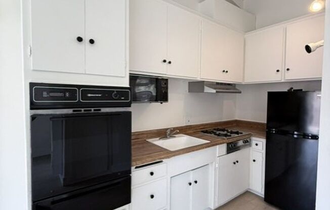 85 Mar Vista