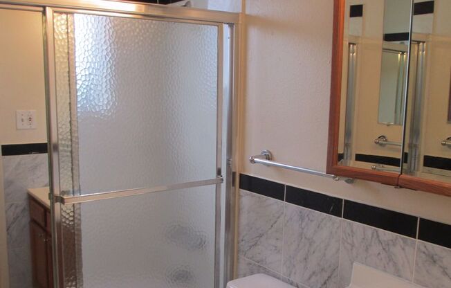 1 bed, 1 bath, $1,695, Unit 660-302