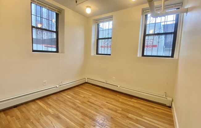 115 Saint Stephen St.