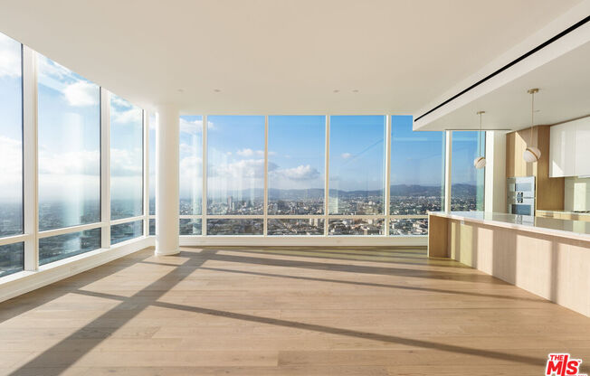 3 beds, 3.5 baths, 3,317 sqft, $22,607, Unit 5801