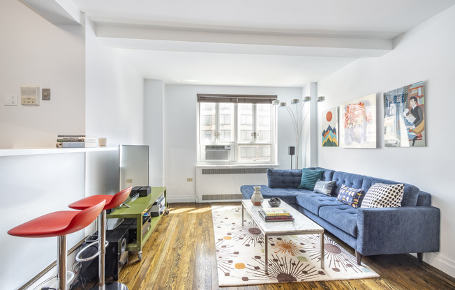 Studio, 1 bath, $4,000, Unit 606
