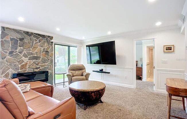 Fully Furnished 2BR/2BA Condo in the Heart of Sarasota – Cordova Gardens