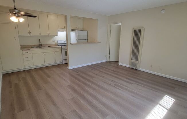 37 unit building close to CSUN!