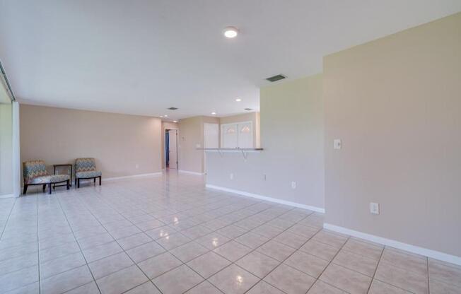 1313 SE 40 ST