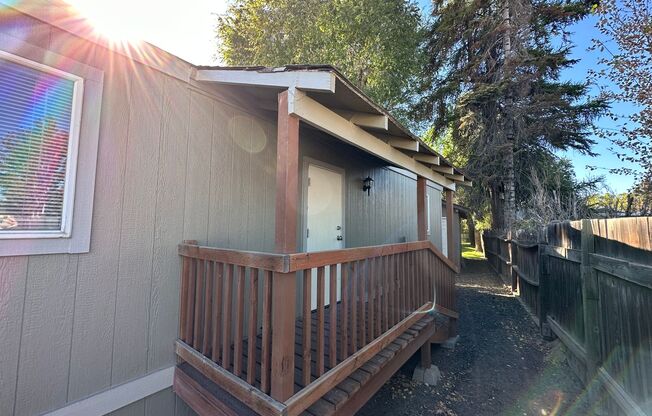 2 beds, 1 bath, $1,295, Unit #7