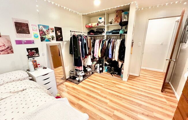 2 beds, 1 bath, 768 sqft, $2,410, Unit 108