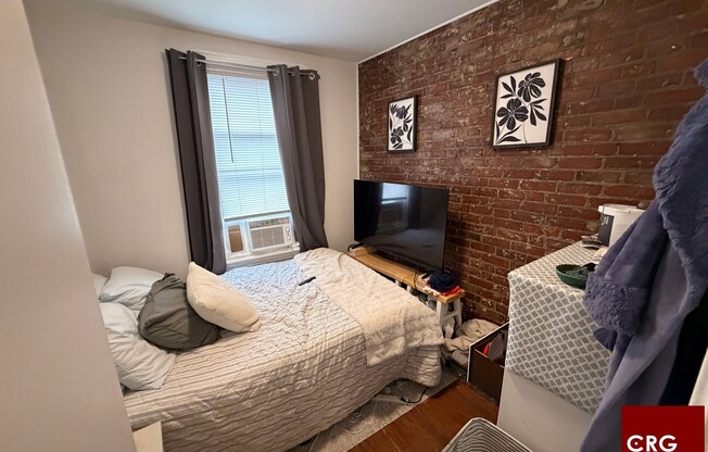 100 MYRTLE ST