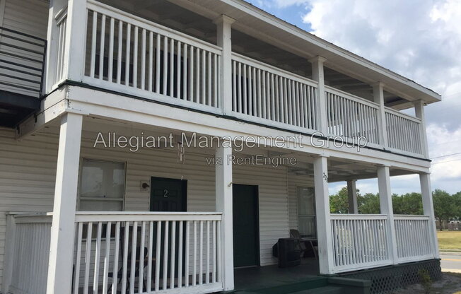 228 N BEAUMONT AVE