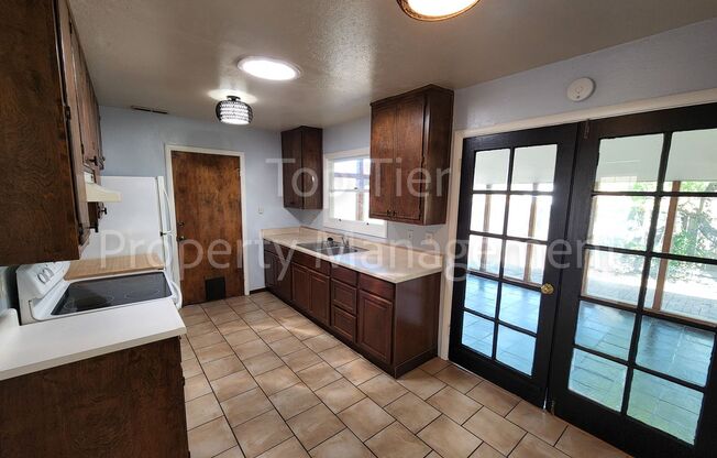 Cozy 2 Bed/1 Bath/ 816 Sqft House in Pleasant Hill available May 15th for lease!