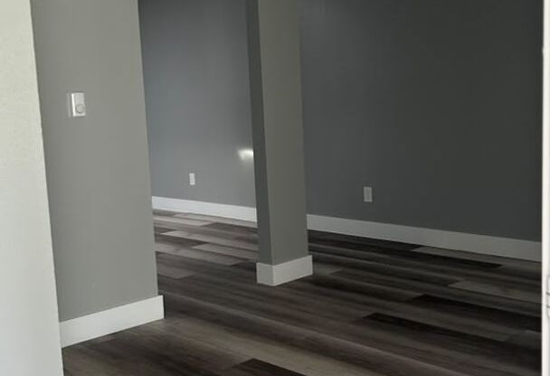 3 beds, 1 bath, 945 sqft, $1,600, Unit 1326 L1