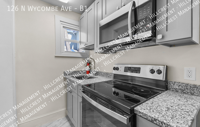 126 N WYCOMBE AVE