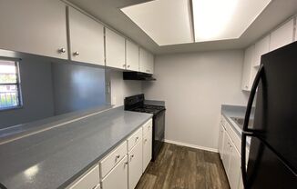1 bed, 1 bath, 600 sqft, $1,250, Unit 271