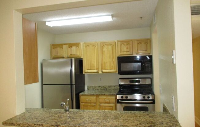 Don't miss this 2/2 in Miriada Condominium
