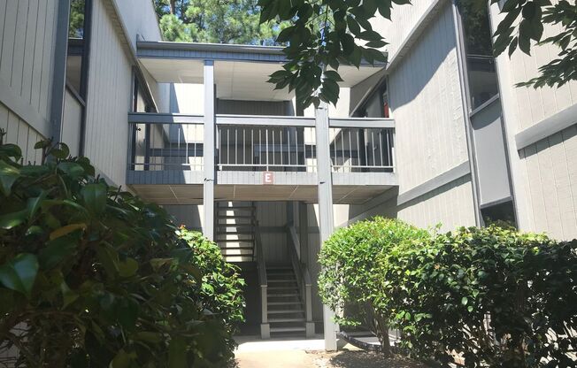 611 Pine Ridge Place