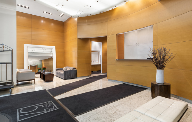 212 E 57 ST