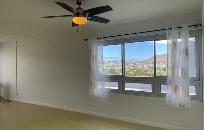 Spacious, Sunny, 11th Floor Corner Unit In Secure Building