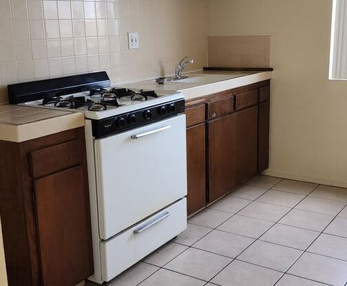 Studio, 1 bath, $1,595, Unit #109