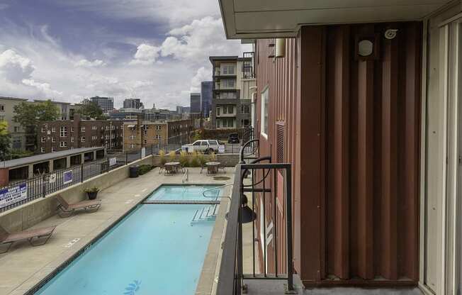 photo of the swimming pool and hot tub at The Lotus Apartments in Downtown Salt Lake City, Utah