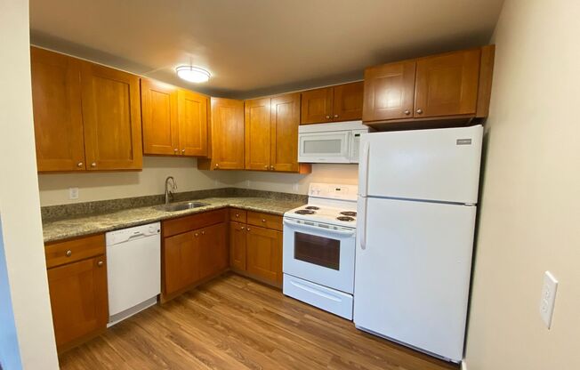 515 East Denny Apartments