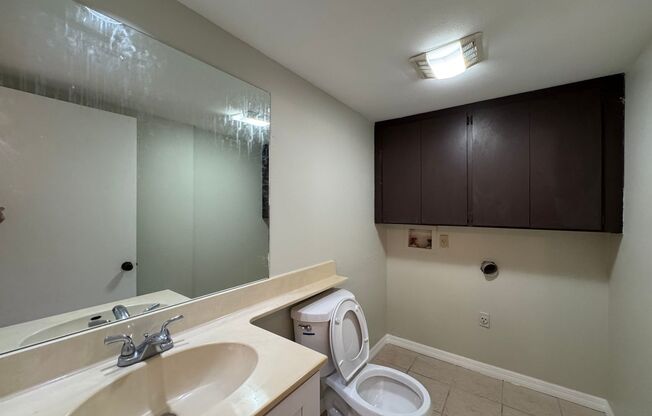 5268 Middle Ct #111