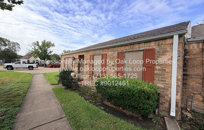 8808 WILCREST DR