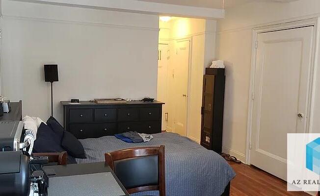 Studio, 1 bath, 300 sqft, $2,495, Unit 324