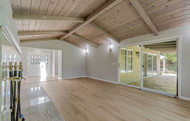 Beautiful 4 Bedroom Home on Almaden Country Club Golf Course