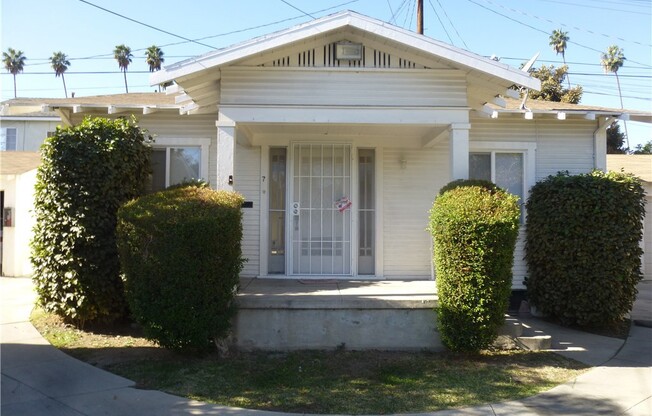 127 S OLIVE AVE