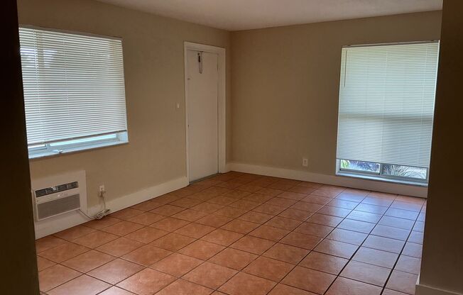 2222 Van Buren LLC