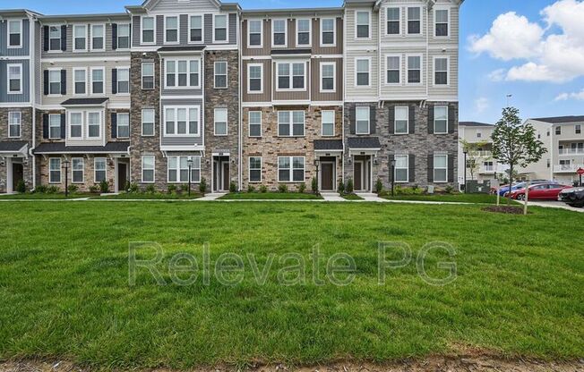 636 BROOKWOOD GLN TER