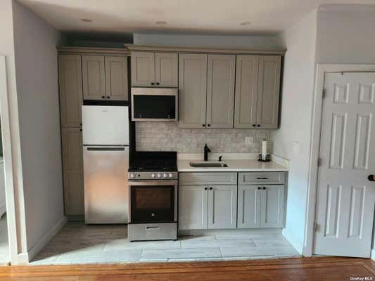 Studio, 1 bath, $1,900, Unit C3