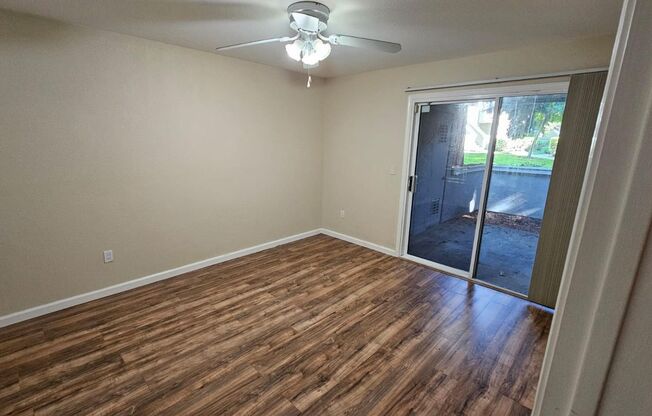 2 beds, 1 bath, $2,590