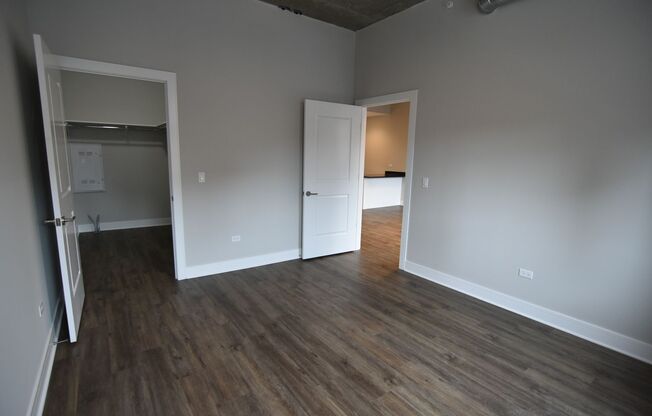 1 bed, 1 bath, 642 sqft, $3,300, Unit 3833-315