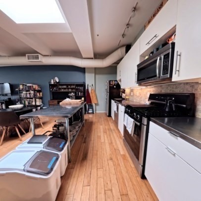 1 bed, 1 bath, 944 sqft, $3,375, Unit 428