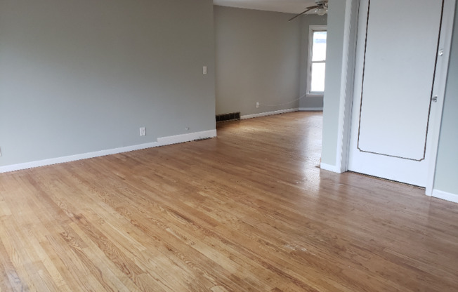 858 PROSPECT AVE