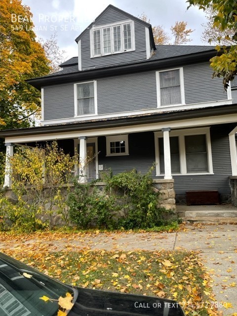 549 LOGAN ST SE