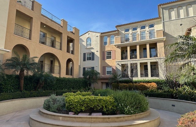 2 beds, 2 baths, 1,090 sqft, $4,475, Unit 120