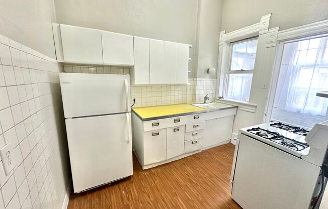 2 beds, 1 bath, 787 sqft, $1,500