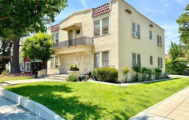 502 Yale Ave-2145 Wilson Ave