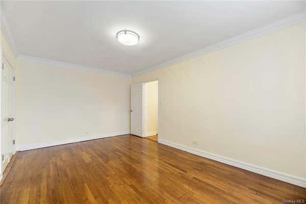 1 bed, 1 bath, 850 sqft, $2,400, Unit 6L