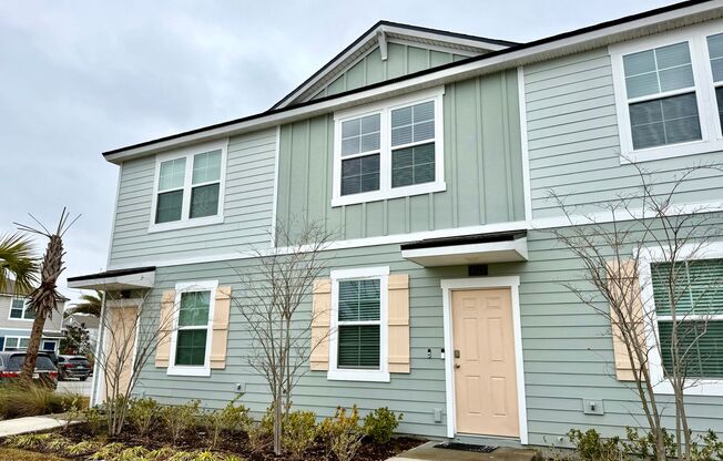 Pool-view, 2-Bedroom, 2.5 Bath Townhome for rent in Equinox East off AC Skinner Parkway in the heart of Southside!