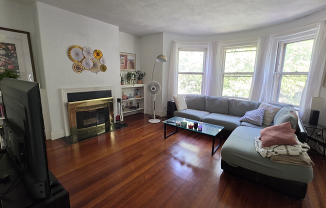 184 NAPLES RD