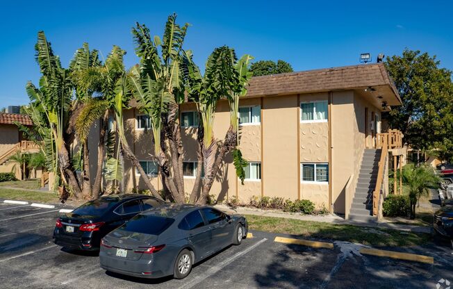 3 beds, 1.5 baths, 957 sqft, $2,099, Unit 2805-202