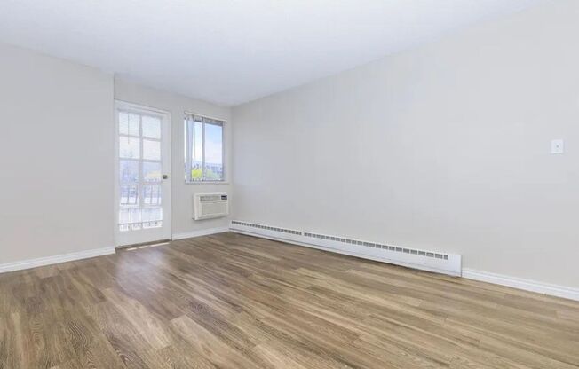 1 bed, 1 bath, 600 sqft, $759, Unit 117