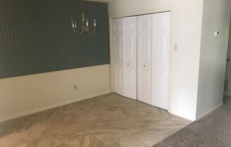 2 beds, 1.5 baths, 1,008 sqft, $950, Unit B