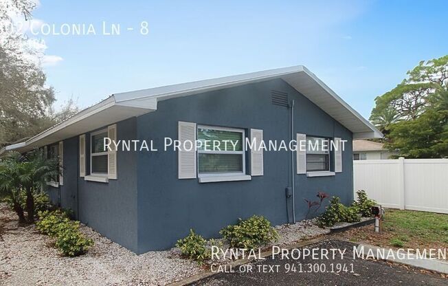 302 COLONIA LN