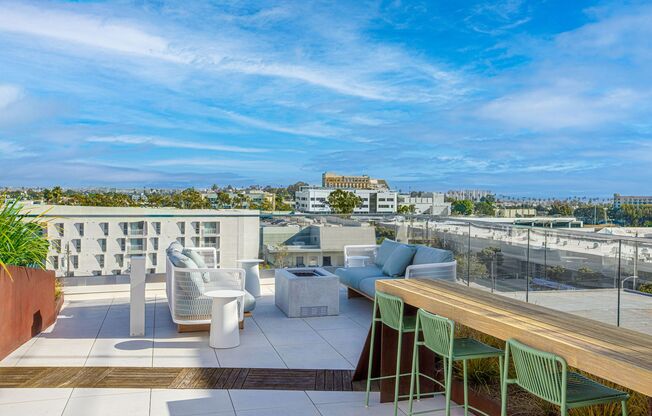 1 bed, 1 bath, 569 sqft, $3,600, Unit 519