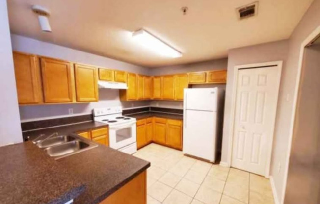 5201 PLAYPEN DR