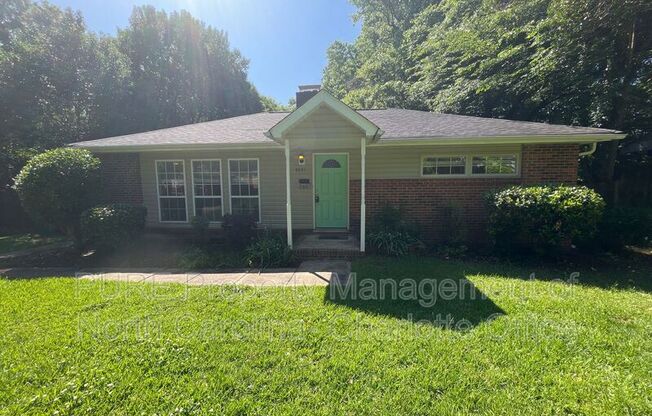 4641 GENERAL PERSHING DR