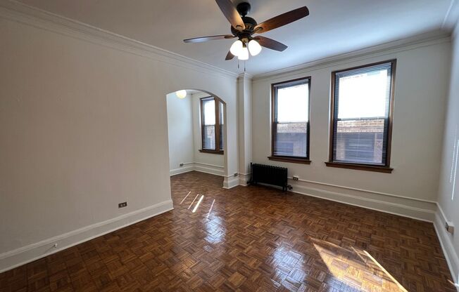 1 bed, 1 bath, 700 sqft, $1,945, Unit 429-102